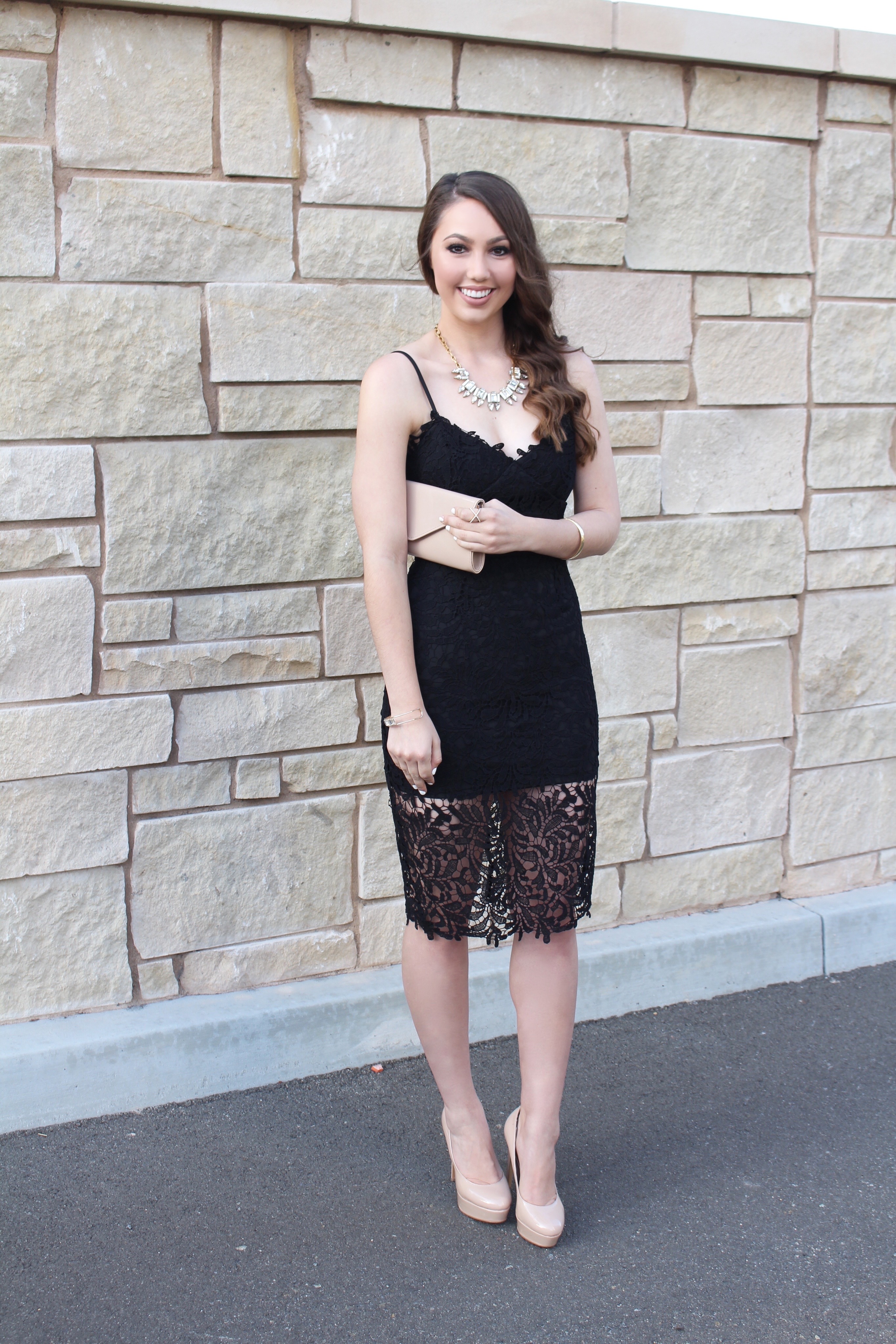 little black lace dress