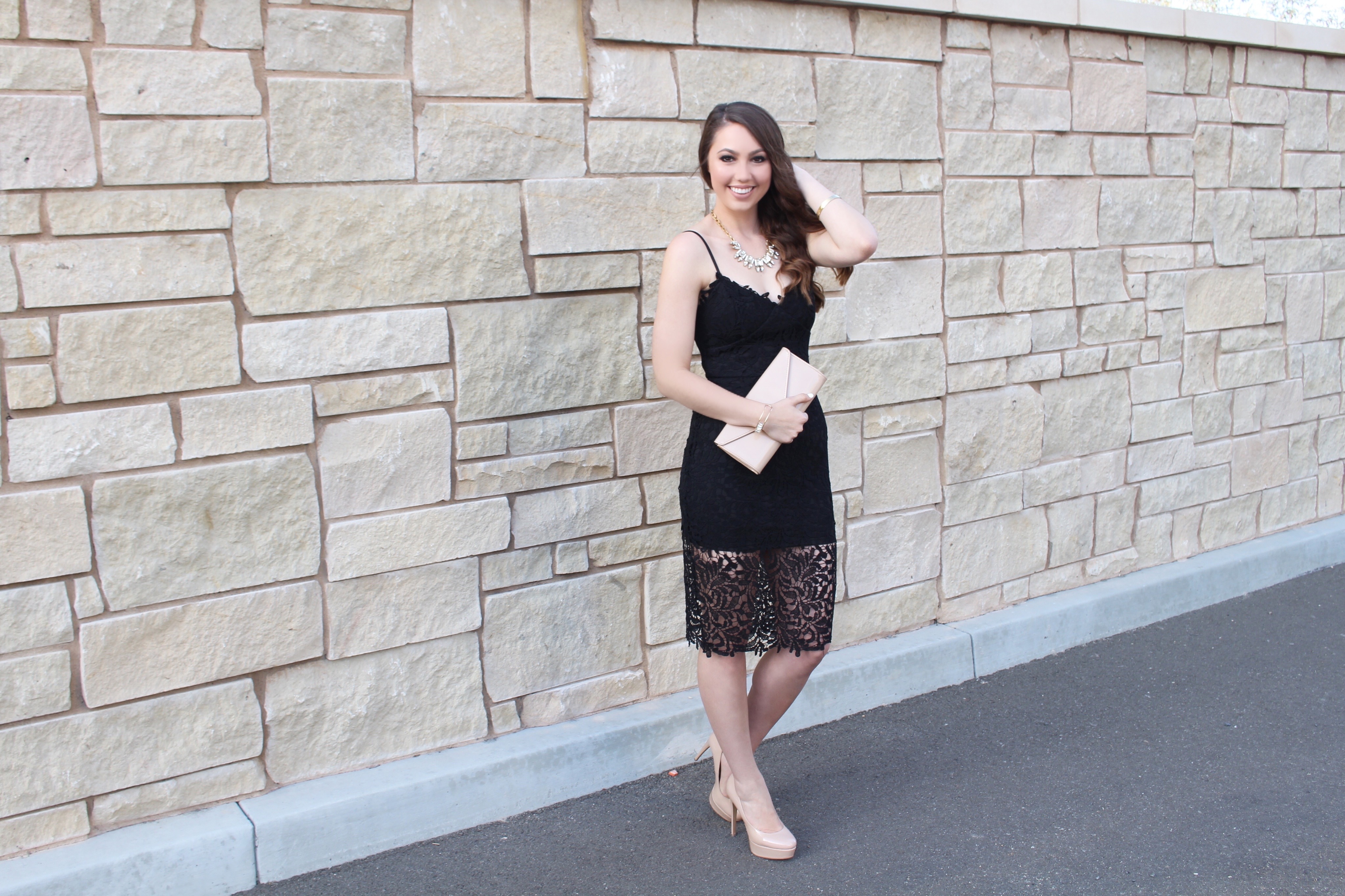 little black lace dress