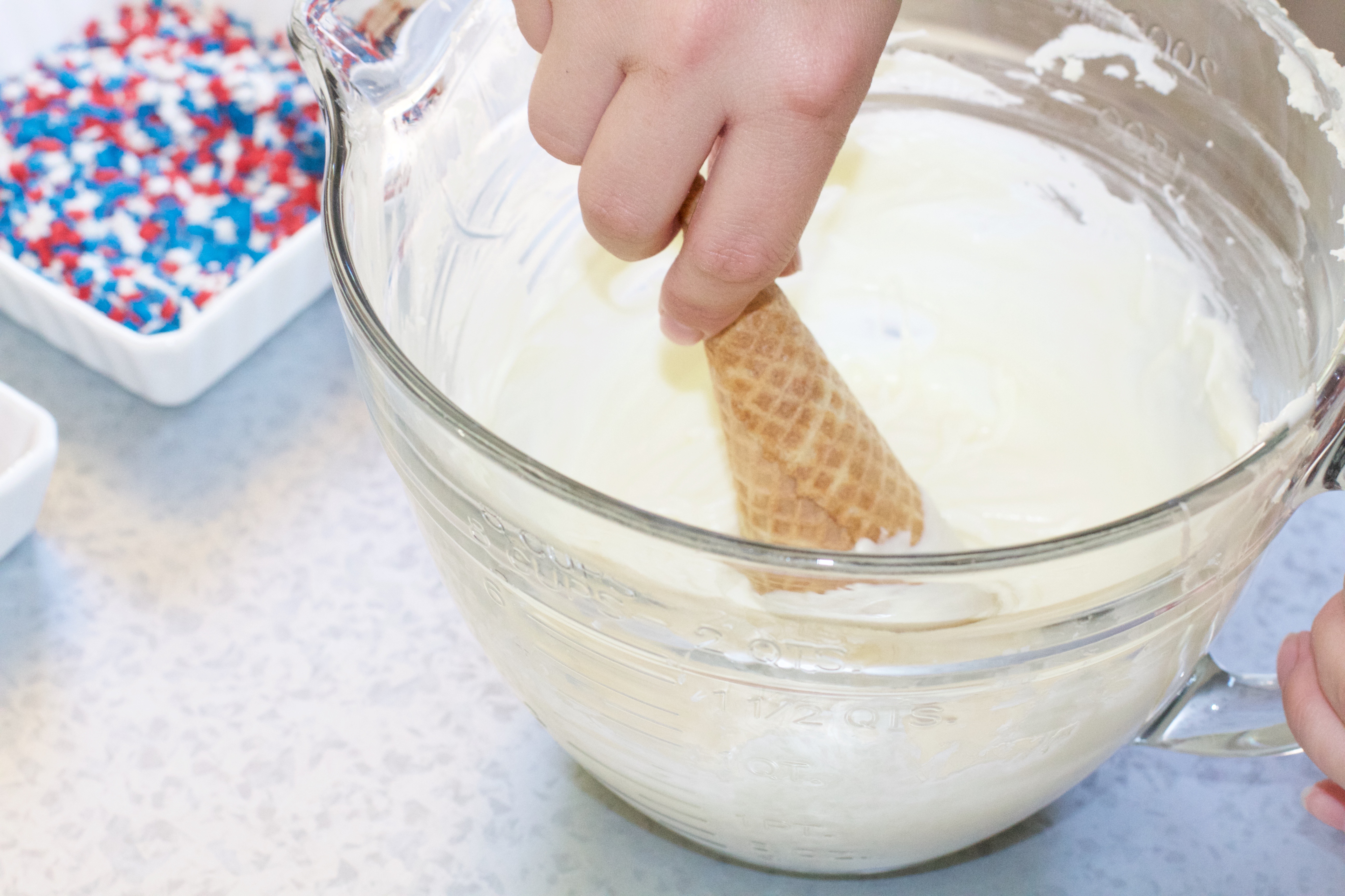 4th of july treat - ice cream cones