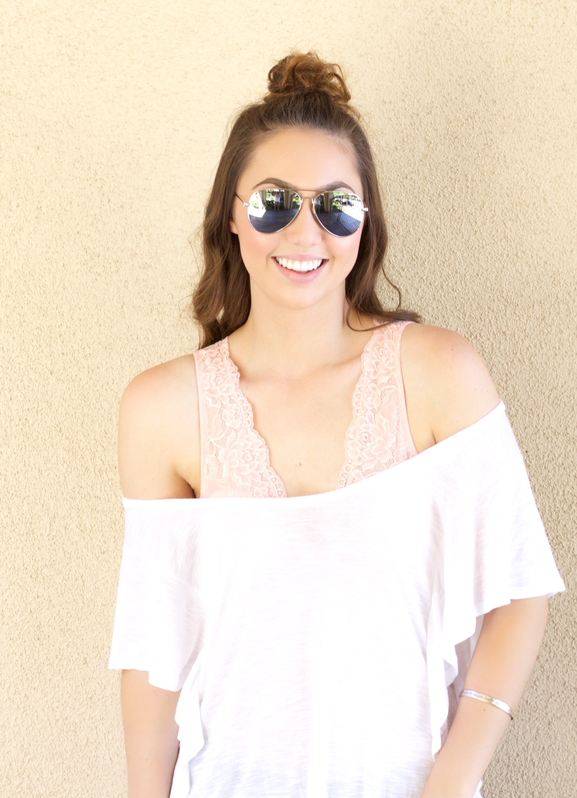 How to style a Pink lace bralette