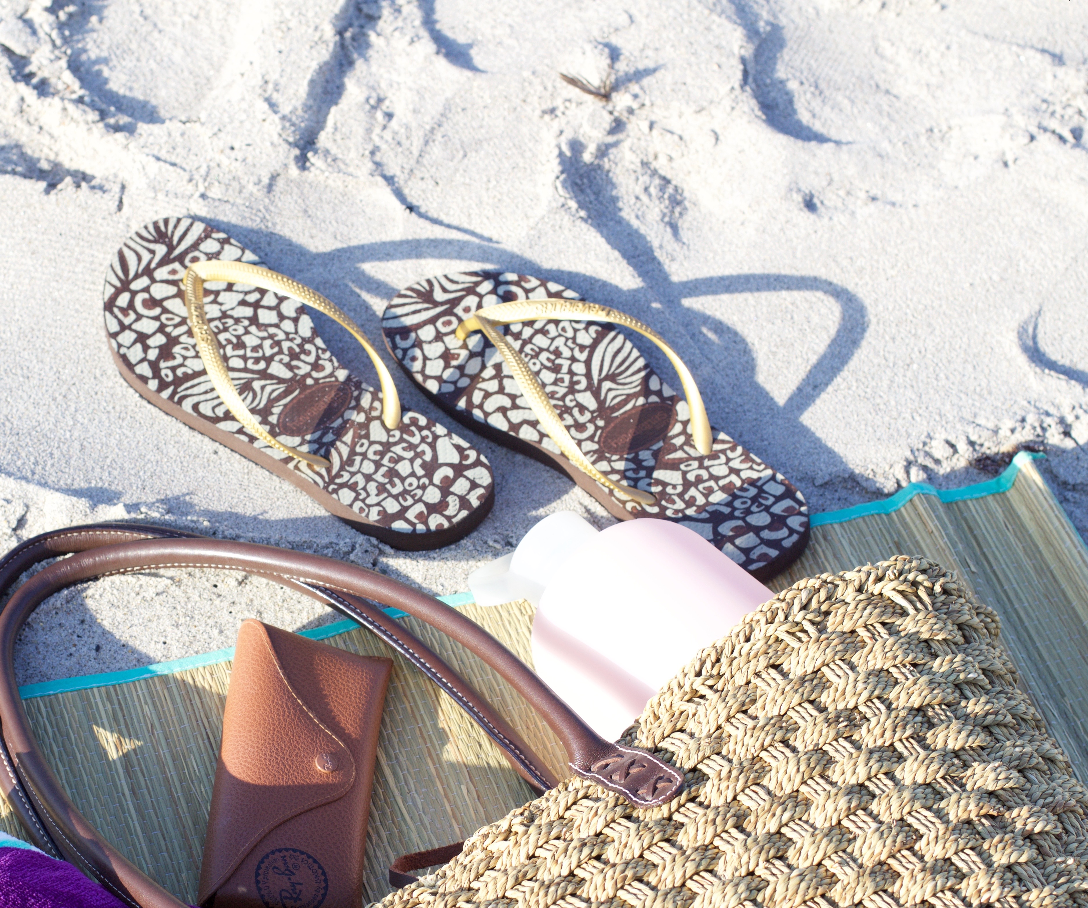 What's in My Beach Bag - My Styled Life