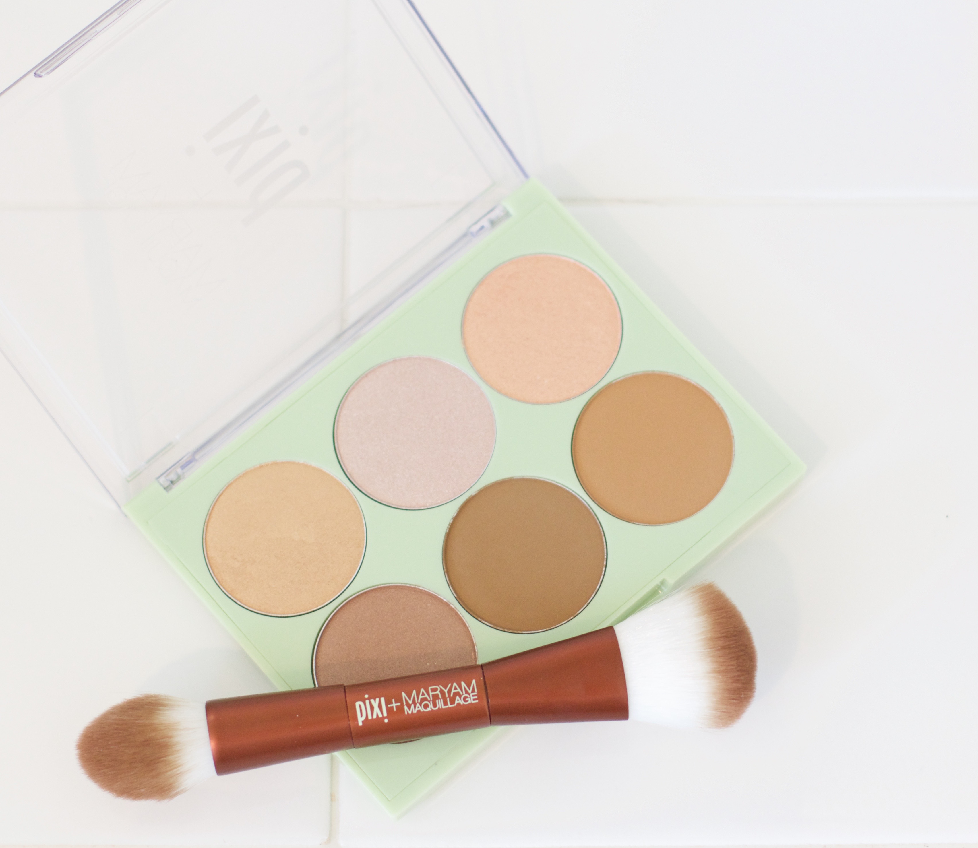 Pixi By Petra + MaryamMaquillage Strobe & Bronze Palette + brush review