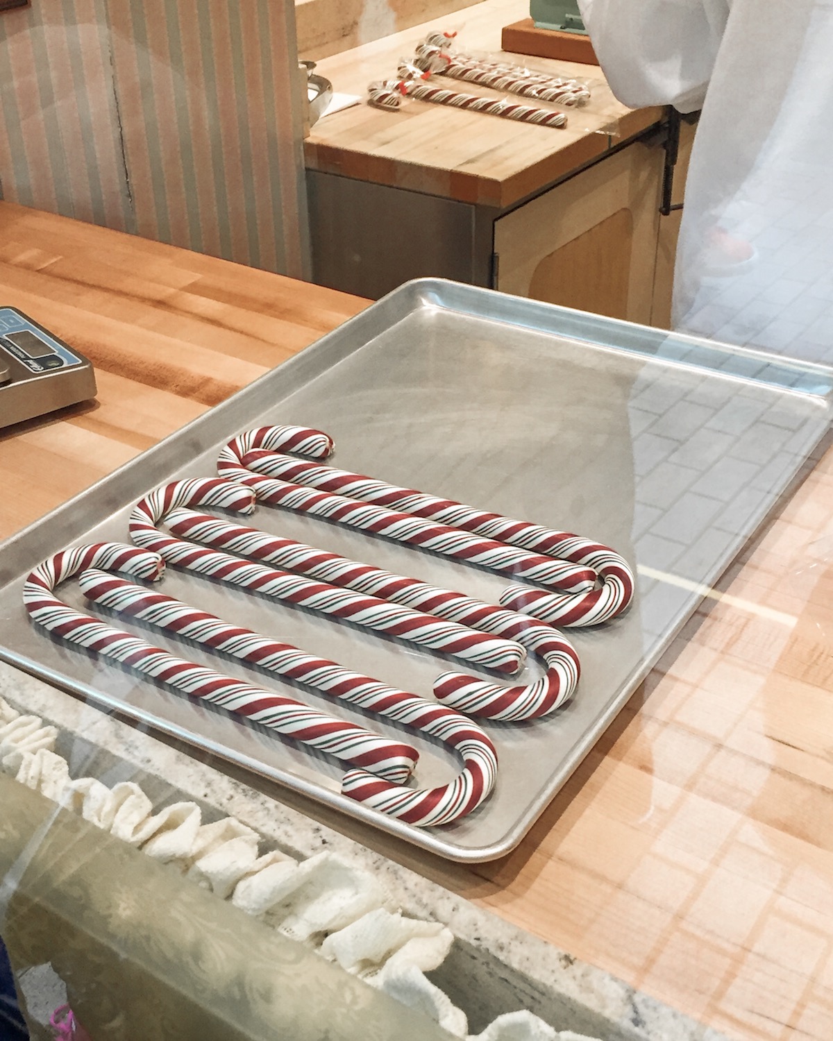 disney candy cane dates 2019