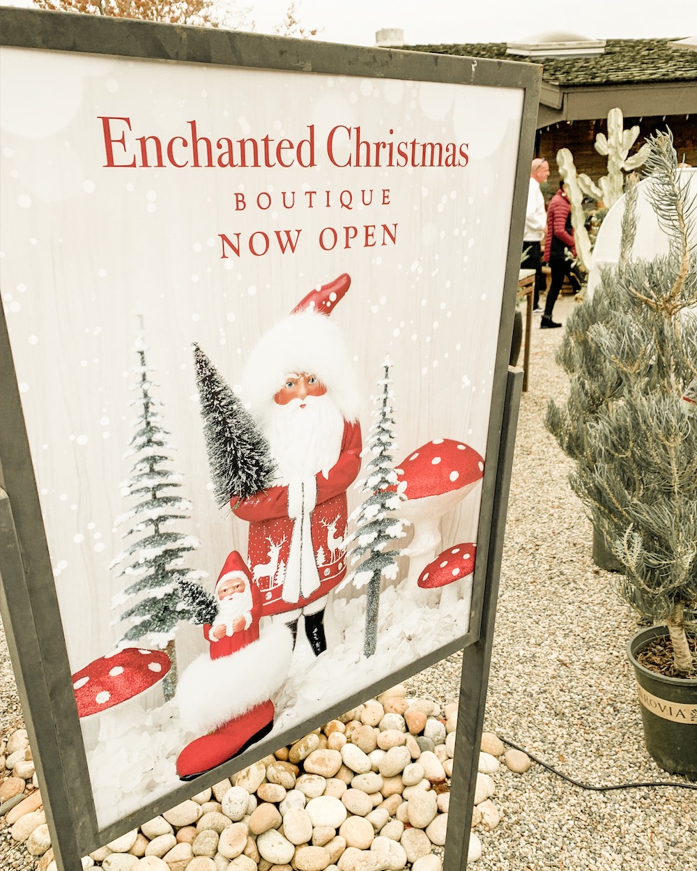 roger's gardens 2019 christmas boutique enchanted christmas